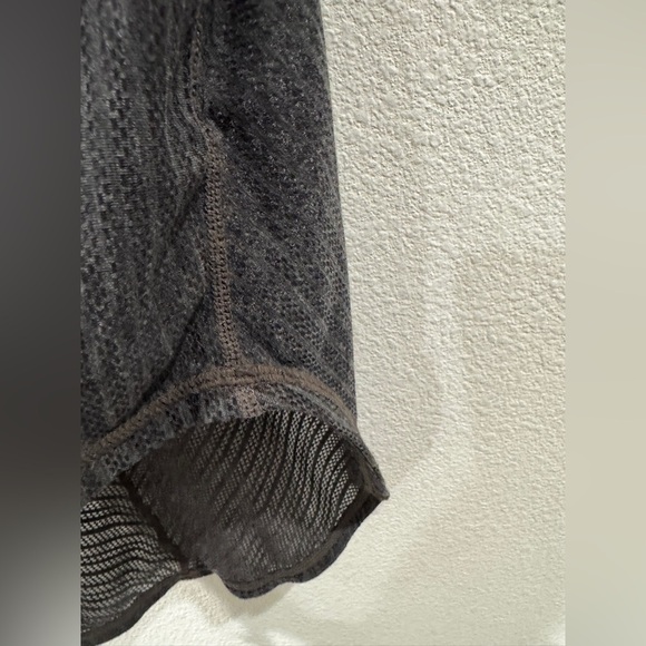 Prana Helani Lightweight Mesh Striped Short Sleeve Grey Athletic Yoga Top Small - Picture 9 of 16